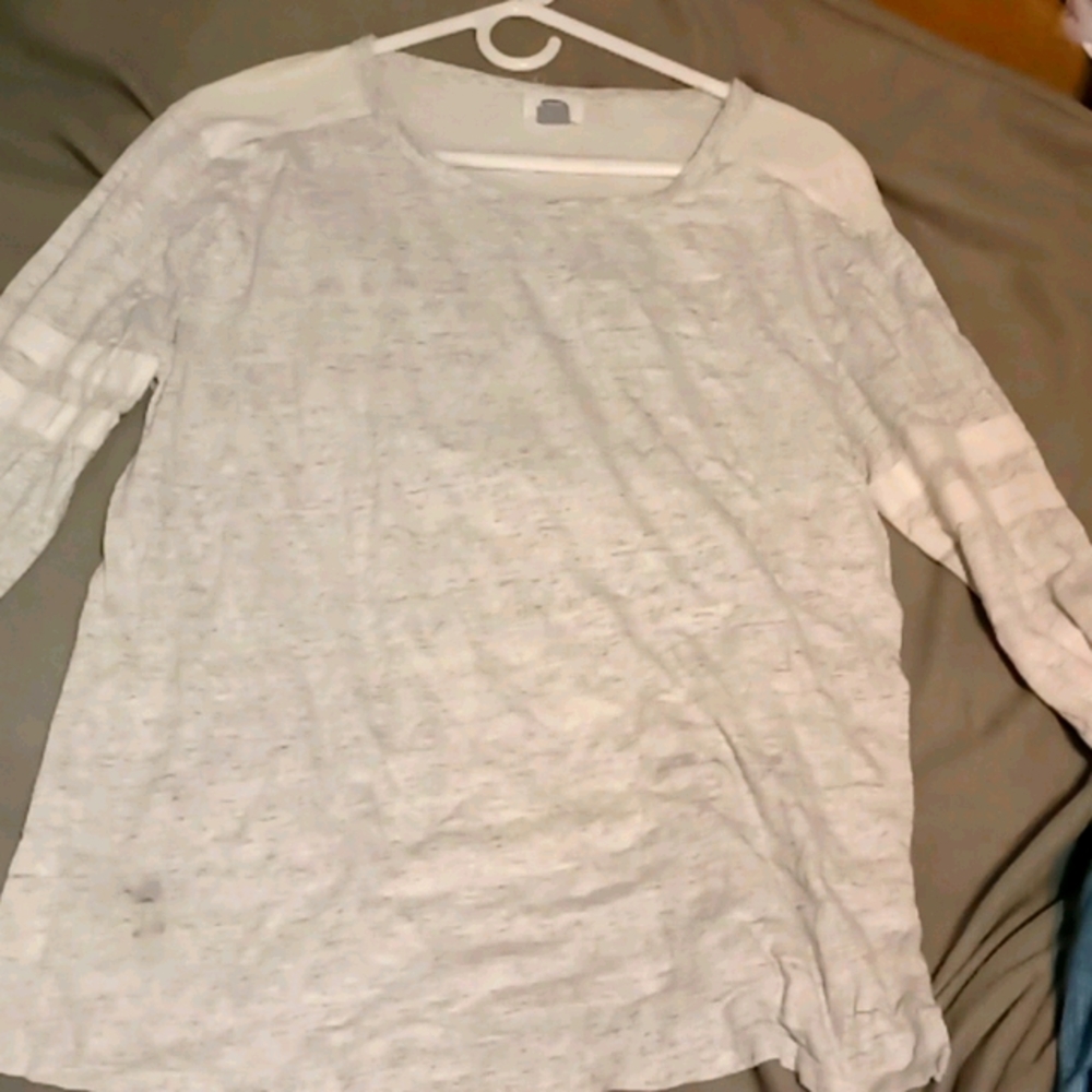 Old navy lady's